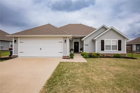 4075 Deerhurst St, Springdale, AR 72764