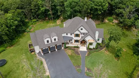 12620 Gailey Holw, Siloam Springs, AR 72761