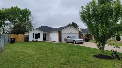 1540 Tumbleweed Dr, Springdale, AR 72764