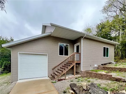 19 Leatherwood Dr, Holiday Island, AR 72631