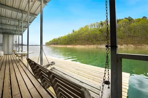 7 Edgewater Rd, Rogers, AR 72756