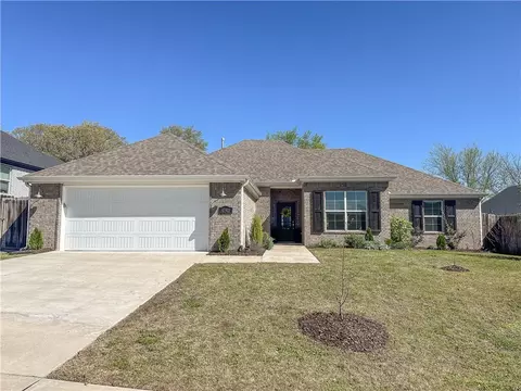 4342 E Balboa St, Fayetteville, AR 72701