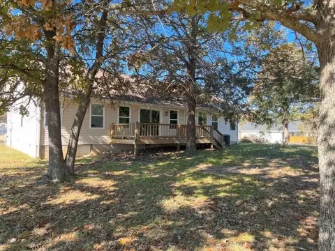 299 Sharon Dr, Mountain Home, AR 72653