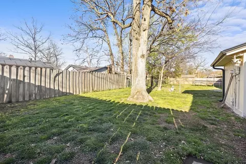 1321-1323 Forest Dr, Rogers, AR 72756 photo 15