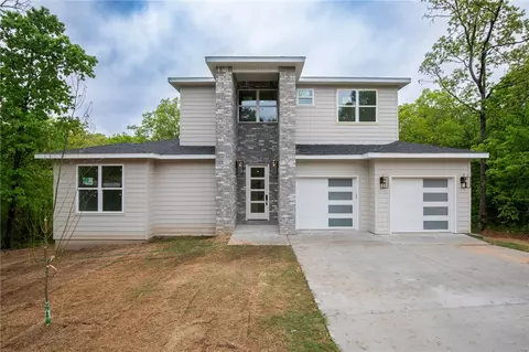 4 Kirkcolm Ln, Bella Vista, AR 72715