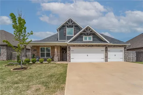 1520 Golden Jubilee Rd, Centerton, AR 72719