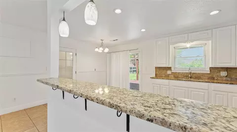 Kitchen - 1910 Dee Ave, Springdale, AR 72762 photo 8 of 8
