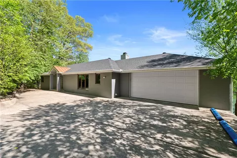 11 Kintyre Pl, Bella Vista, AR 72715