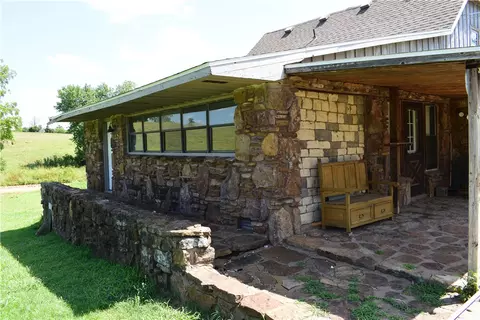 13145 Bolin Rd, Gentry, AR 72734 photo 4
