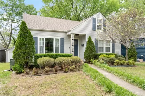 1209 N Shady Ln, Fayetteville, AR 72703