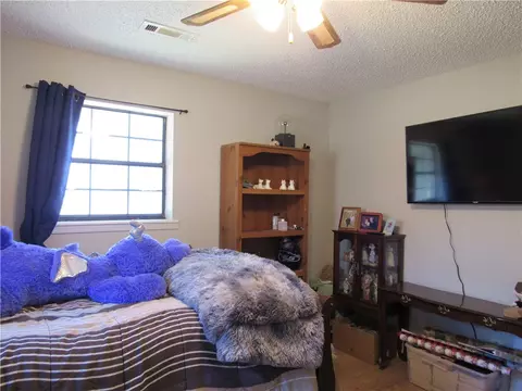 Bedroom - 2004 Cardinal Dr, Springdale, AR 72764 photo 6 of 6