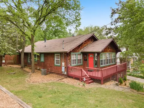 716 N Walnut Ave, Fayetteville, AR 72701