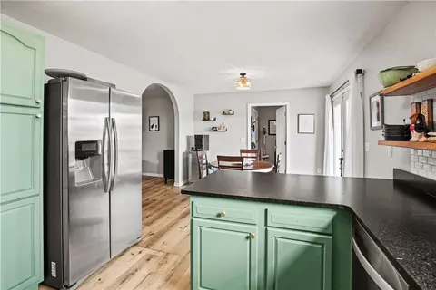Kitchen - 2402 Witty Ct, Harrison, AR 72601 photo 3 of 3