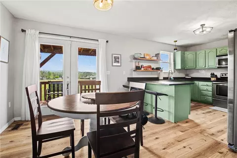 Dining - 2402 Witty Ct, Harrison, AR 72601 photo 1 of 2
