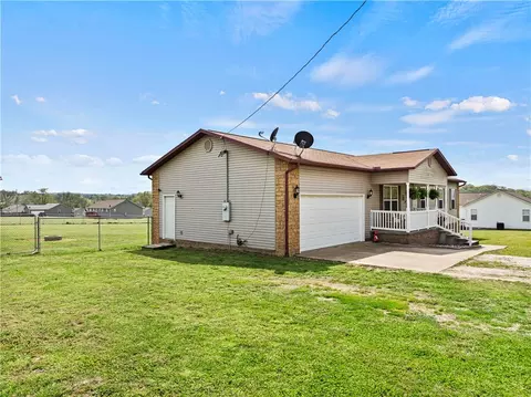 Exterior - 2402 Witty Ct, Harrison, AR 72601 photo 10 of 10
