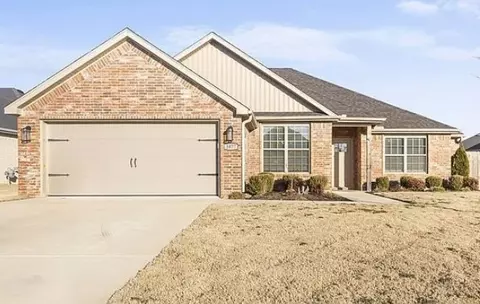3877 Legendary Ln, Springdale, AR 72762