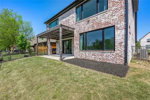 Exterior - 5212 S Brookhaven St, Rogers, AR 72758 photo 6 of 7