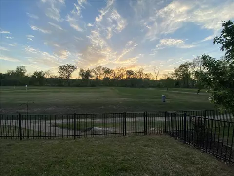 View/Area - 5212 S Brookhaven St, Rogers, AR 72758 photo 2 of 3