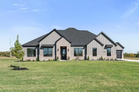 901 Noah St, Fayetteville, AR 72703