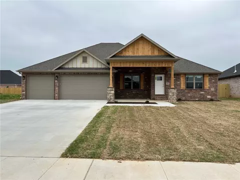 5817 Poppy Ave, Springdale, AR 72762