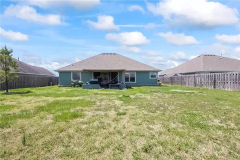Exterior - 3891 Deerhurst St, Springdale, AR 72764 photo 8 of 9