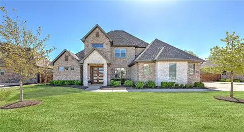4309 S 86th St, Bentonville, AR 72713