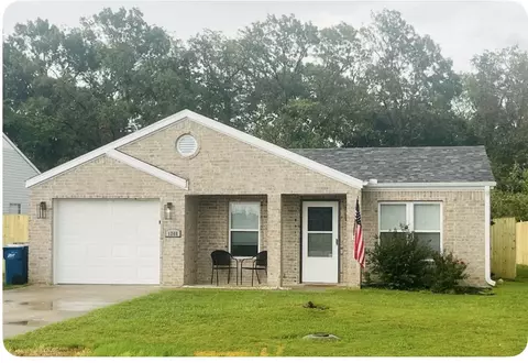 1206 Rice Rd, Bentonville, AR 72712
