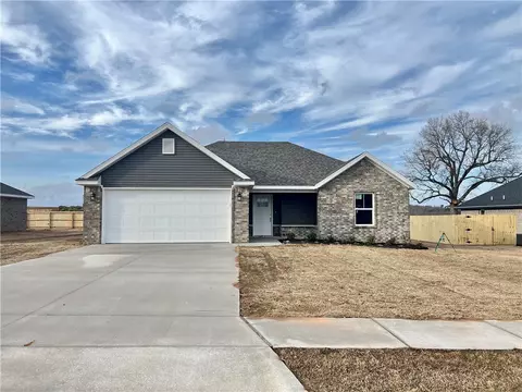 158 Brooke St, Huntsville, AR 72740