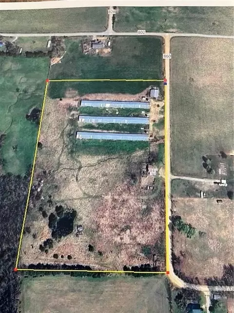 1574 Cr-860, Green Forest, AR 72638