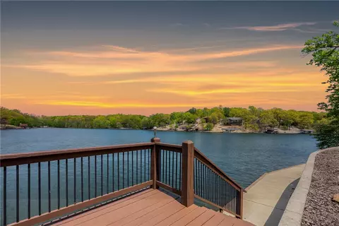31 Cargill Dr, Bella Vista, AR 72715
