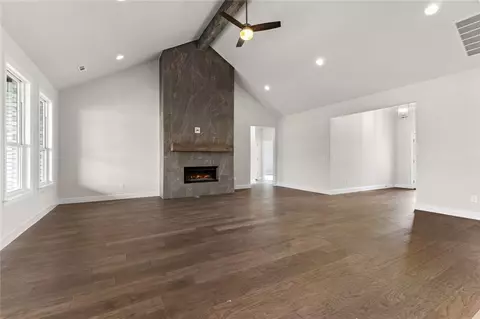 Living - 140 Ambry Loop, Centerton, AR 72719 photo 1 of 1