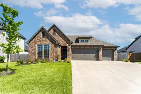 1414 Cannon Ln, Cave Springs, AR 72718