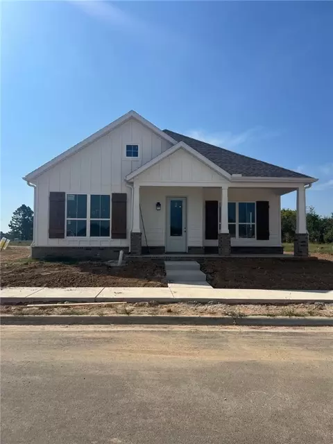 6957 Winterwood Ave, Springdale, AR 72762