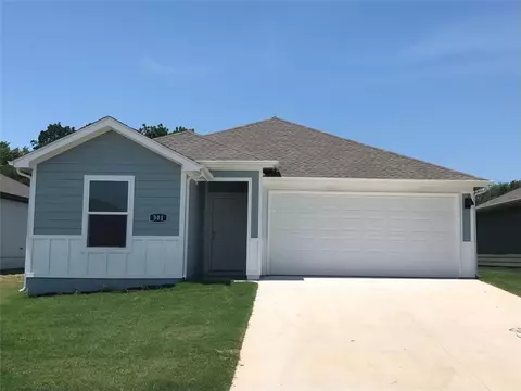 301 NW Pinwheel St, Highfill, AR 72734