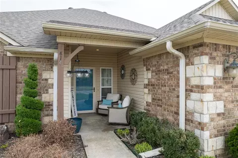 814 Laurel, Alma, AR 72921