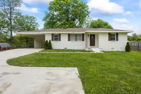 518 E Ash St, Fayetteville, AR 72703