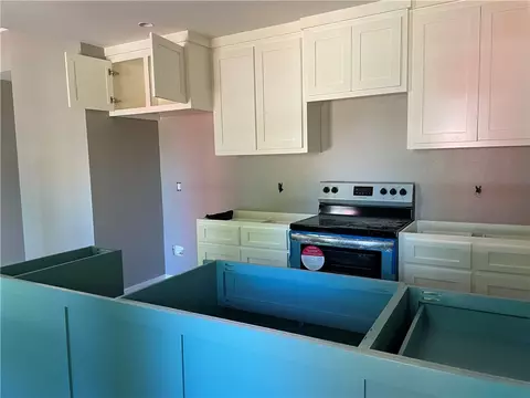 Kitchen - 367 Maple Ave, Decatur, AR 72722 photo 2 of 3