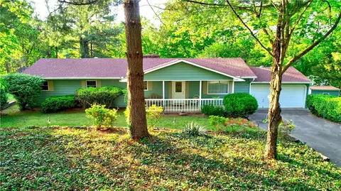 20891 SE Lakeshore Dr, Springdale, AR 72764