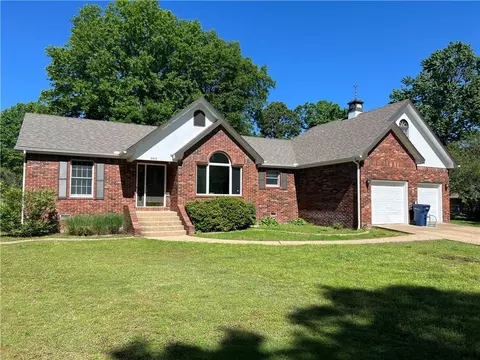 503 W Twin Spgs, Siloam Springs, AR 72761