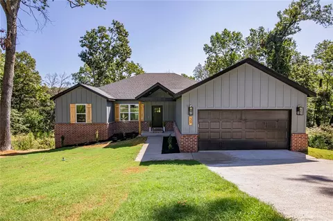 39 Hollow Way Dr, Bella Vista, AR 72715