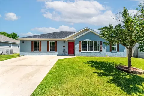 20702 Justin Dr, Springdale, AR 72764