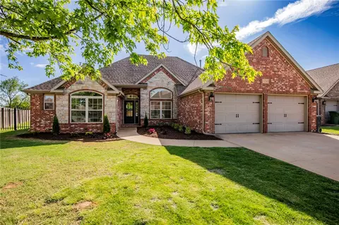 6528 W Tumbler Rdg, Rogers, AR 72758