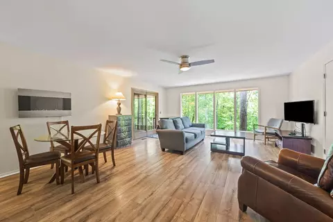 12 Basore Dr, Bella Vista, AR 72715