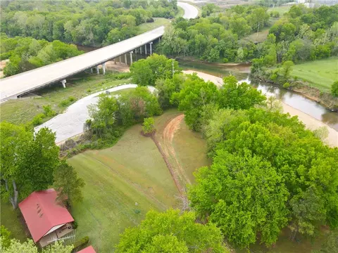 3031 Highway 62, Berryville, AR 72616