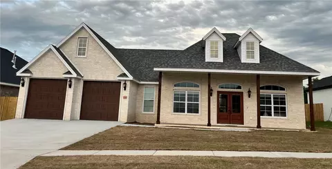 132 Nebo St, Prairie Grove, AR 72753