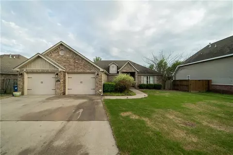 3505 SW Briar Creek Ave, Bentonville, AR 72712