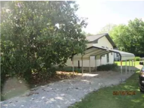 1002 SE 3rd St, Bentonville, AR 72712