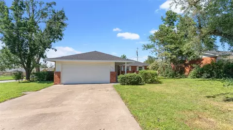 1521 W Fir St, Rogers, AR 72758