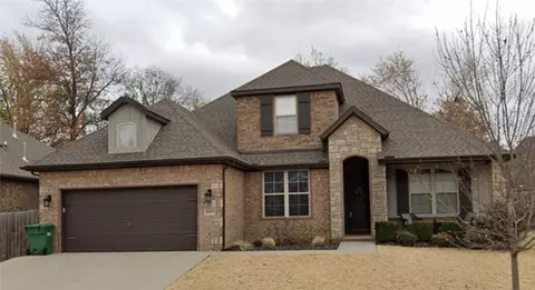3857 Williams Cv, Springdale, AR 72764