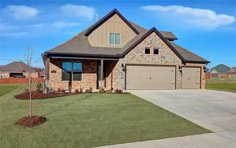 4302 SW Bermuda Ave, Bentonville, AR 72713